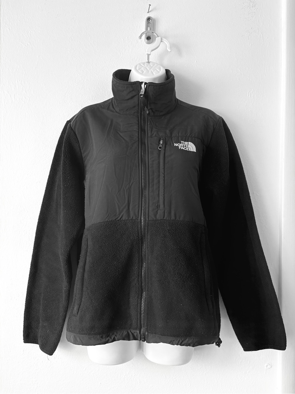 The North Face Denali Polartec fleece jacket in black size M